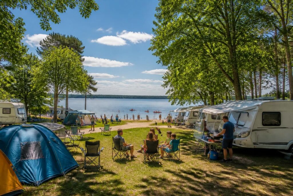 découvrez le camping bel air village au lac de cazaux : avis des campeurs, galerie photo et tarifs détaillés pour un séjour inoubliable en pleine nature.